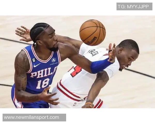 菜鸟球员埃奇库姆表现出色贡献26分状元秀状态低迷仅得2分小杨8分钟未能得分